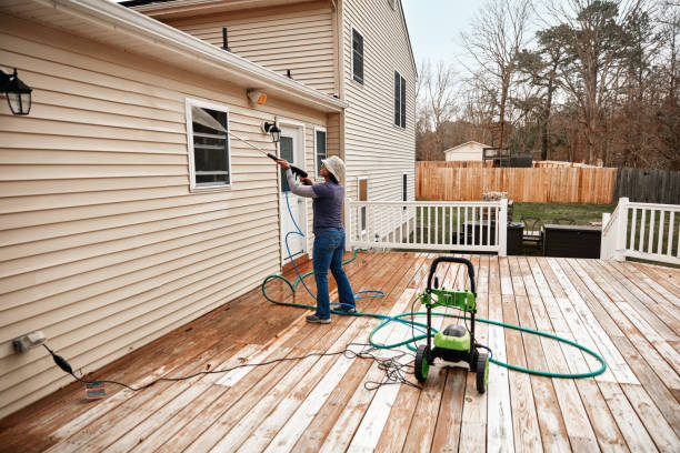 Best Commercial Building Pressure Washing  in Crestline, OH