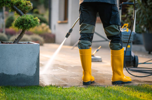 Best Deck Pressure Washing  in Crestline, OH